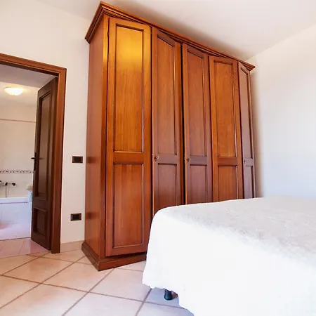 Casa Ferrigno Nyaraló